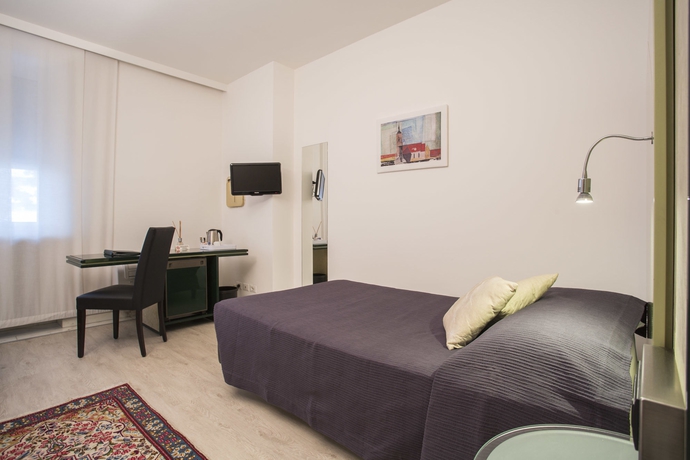Imagen de la habitación del Hotel Buonconsiglio. Foto 4