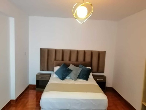Imagen de la habitación del Hotel Buongiorno Suites Lima. Foto 7