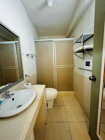 Imagen de la habitación del Hotel Buongiorno Suites Sullana I. Foto 17