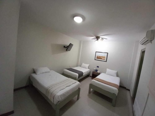 Imagen de la habitación del Hotel Buongiorno Suites Sullana Ii. Foto 10