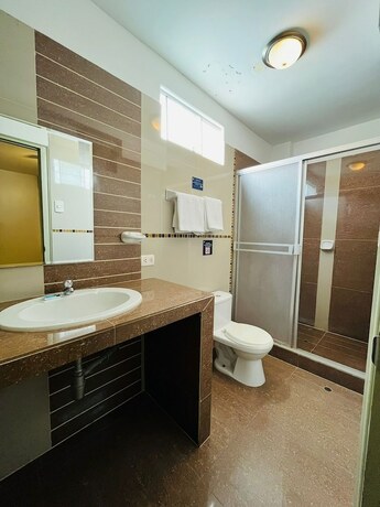 Imagen de la habitación del Hotel Buongiorno Suites Sullana Ii. Foto 16