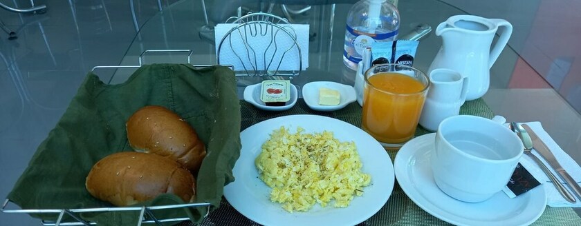 Imagen general del Hotel Buongiorno Suites Sullana Ii. Foto 6