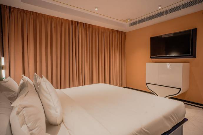 Imagen de la habitación del Hotel Bur Dera A Boutique Luxury. Foto 10