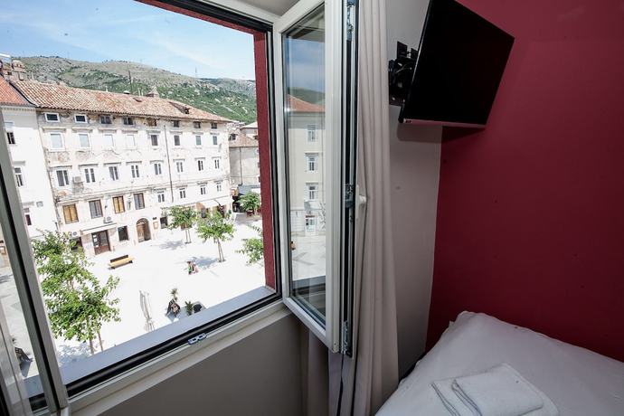 Imagen de la habitación del Hotel Bura 45 Boutique. Foto 10