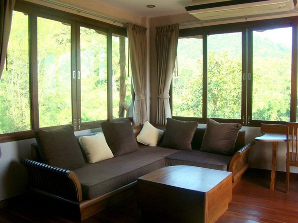 Imagen de los interiores del Hotel Bura Resort, Chiang Rai. Foto 11