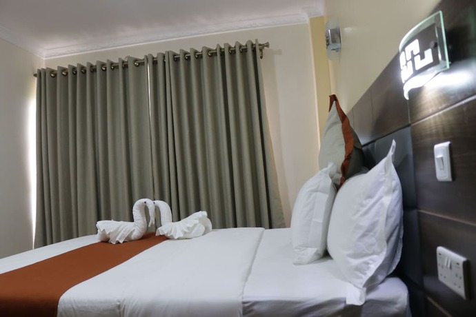 Imagen de la habitación del Hotel Buraha Zenoni And Resort. Foto 5