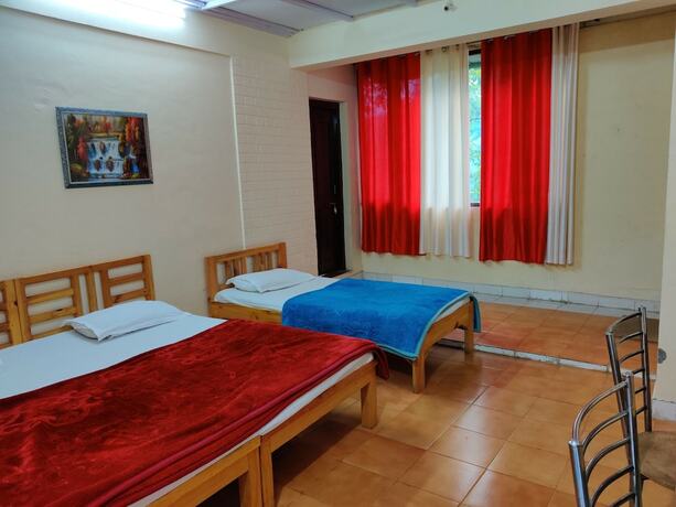 Imagen general del Hotel Burans And Restaurant. Foto 2