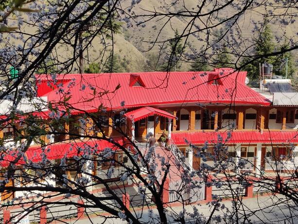 Imagen general del Hotel Burans And Restaurant. Foto 13