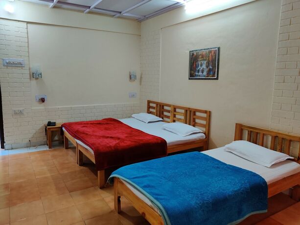 Imagen de la habitación del Hotel Burans And Restaurant. Foto 18