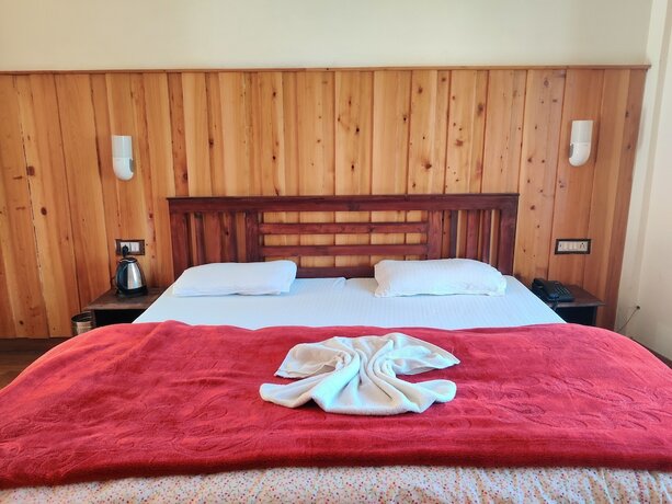 Imagen de la habitación del Hotel Burans And Restaurant. Foto 20