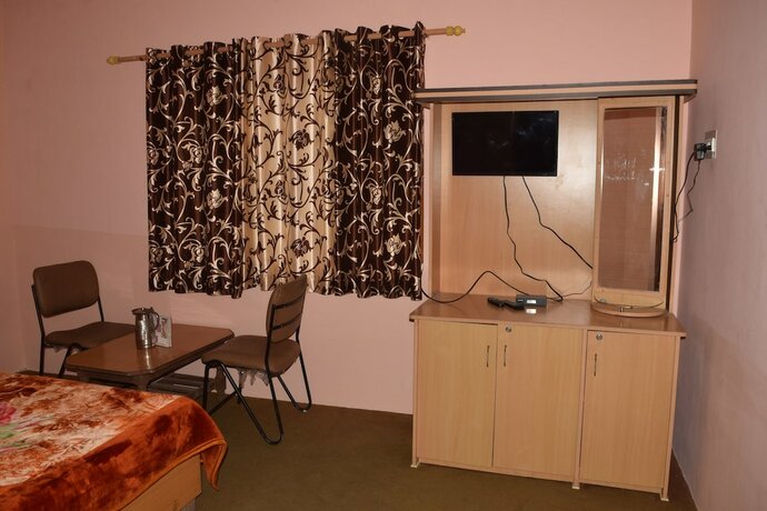 Imagen de la habitación del Hotel Burans Breeze. Foto 12