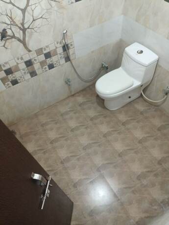 Imagen de la habitación del Hotel Buransh Heli Resort. Foto 9