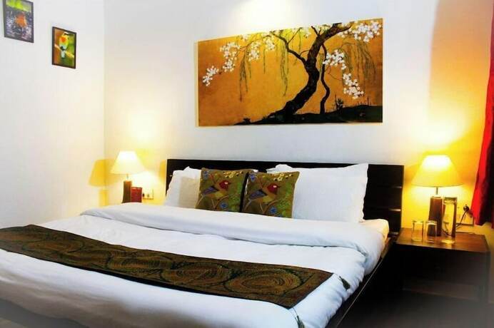 Imagen de la habitación del Hotel Buransh Heli Resort. Foto 10