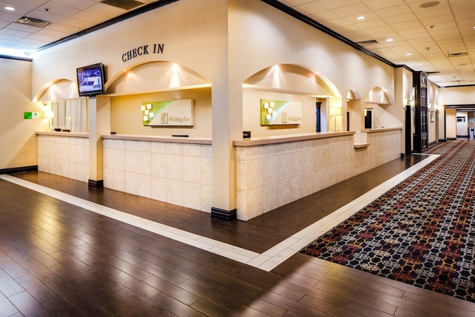 Imagen de los interiores del Hotel Burbank. Foto 15