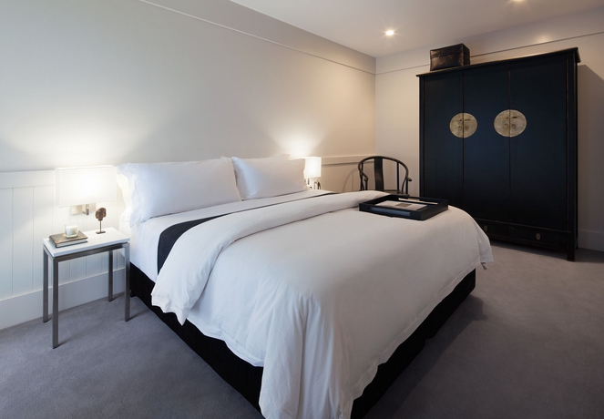 Imagen de la habitación del Hotel Burbury and Apartments. Foto 10