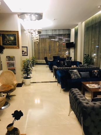 Imagen de los interiores del Hotel Bur&ccedil;man. Foto 15