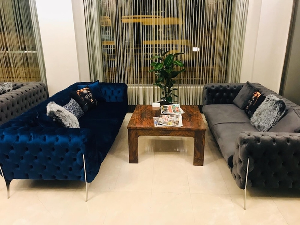 Imagen de los interiores del Hotel Bur&ccedil;man. Foto 18