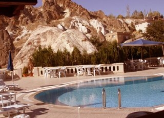 Imagen de la piscina del Hotel Burcu Kaya Cave Hotel. Foto 5