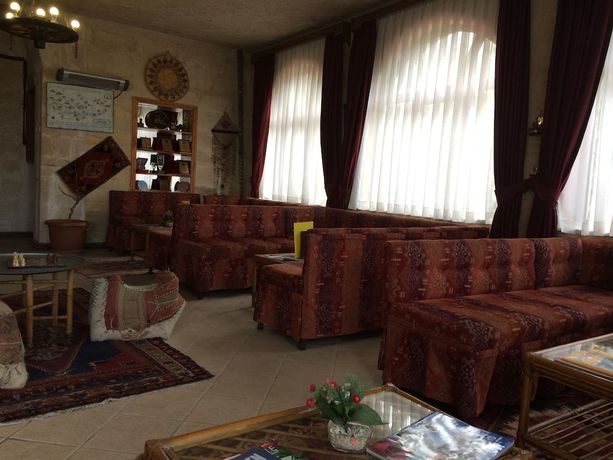 Imagen de los interiores del Hotel Burcu Kaya. Foto 19