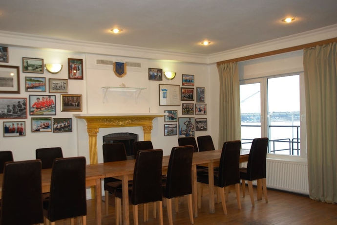 Imagen de los interiores del Hotel Burevestnik Rowing club. Foto 16