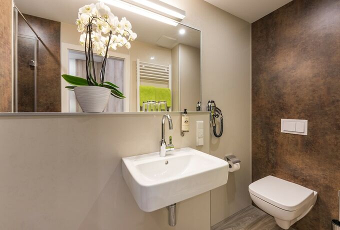 Imagen de la habitación del Hotel Burg Heimerzheim. Foto 13