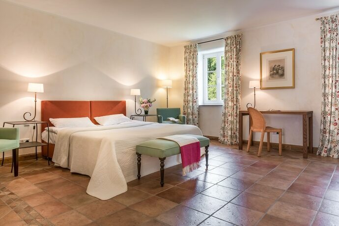 Imagen de la habitación del Hotel Burg Heimerzheim. Foto 16