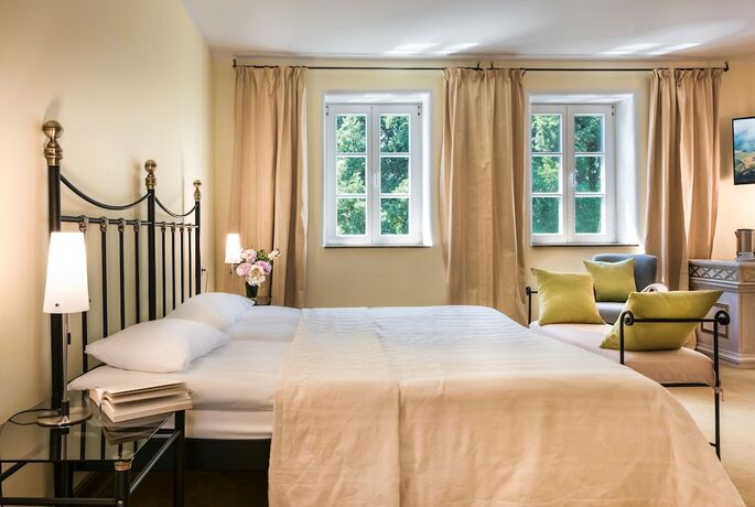 Imagen de la habitación del Hotel Burg Heimerzheim. Foto 20