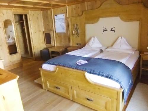 Imagen de la habitación del Hotel Burg Oberlech. Foto 7