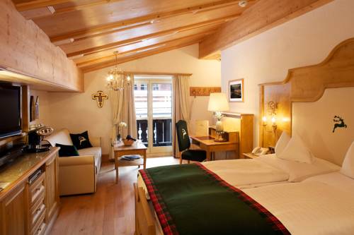 Imagen de la habitación del Hotel Burg Oberlech. Foto 9