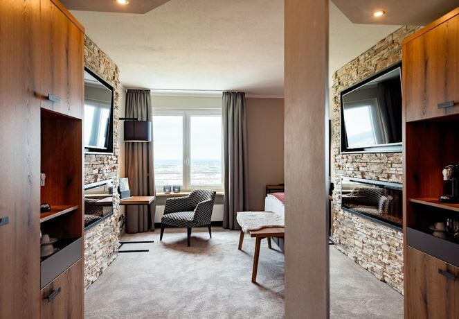 Imagen general del Hotel Burg Staufeneck. Foto 4