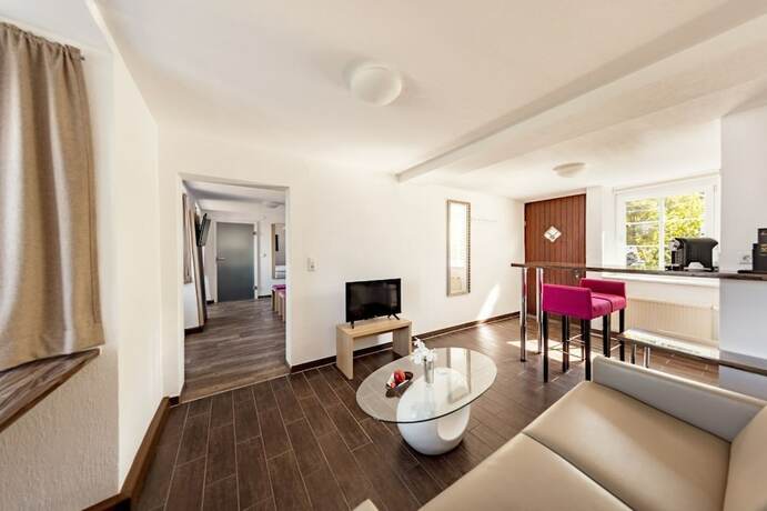 Imagen de la habitación del Hotel Burg Staufeneck. Foto 18