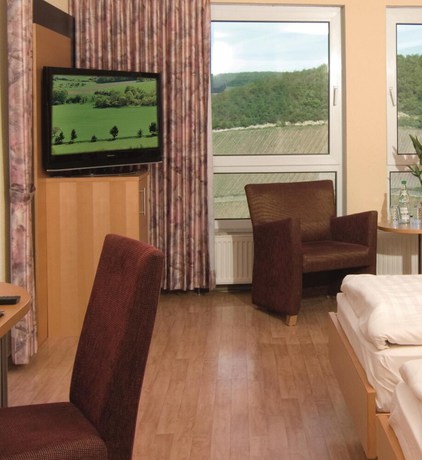 Imagen de la habitación del Hotel Burg-Hotel. Foto 6