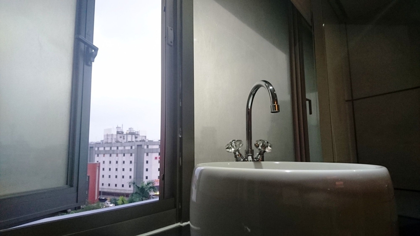 Imagen de la habitación del Hotel Burgary. Foto 3