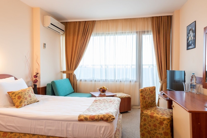 Imagen de la habitación del Hotel Burgas Beach. Foto 3