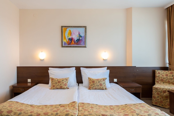 Imagen de la habitación del Hotel Burgas Beach. Foto 5