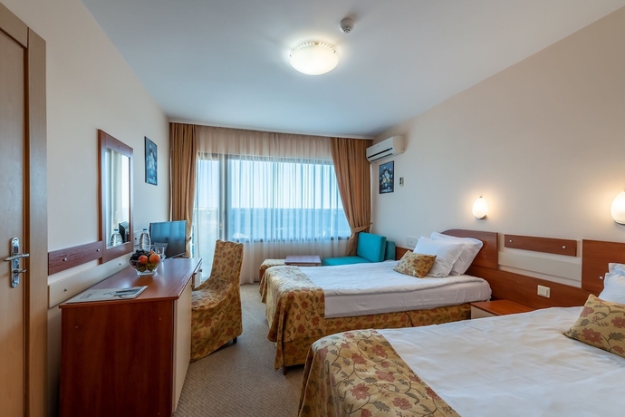 Imagen de la habitación del Hotel Burgas Beach. Foto 11