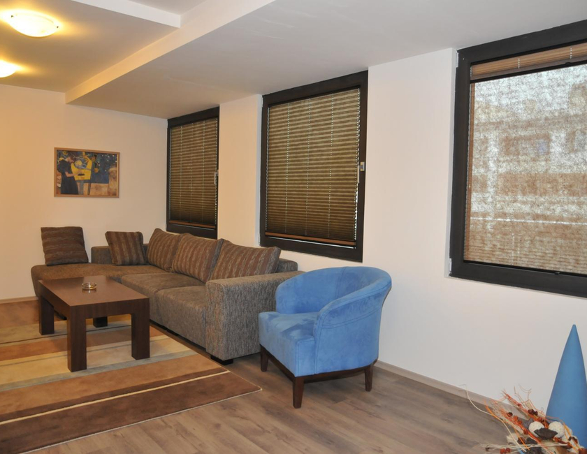 Imagen general del Hotel Burgas Free University. Foto 5