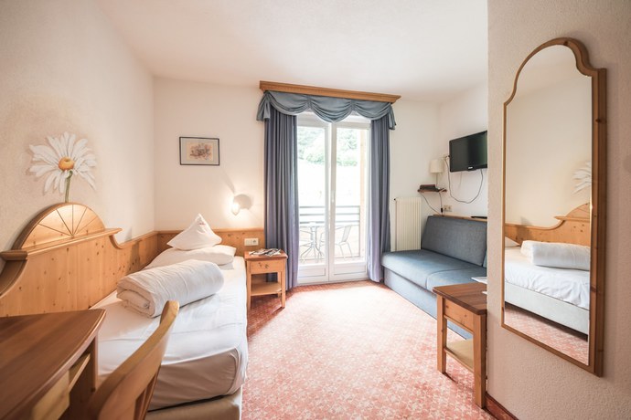 Imagen de la habitación del Hotel Burgaunerhof. Foto 5