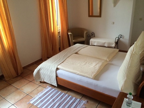 Imagen de la habitación del Hotel Burgblick, Bonn. Foto 6