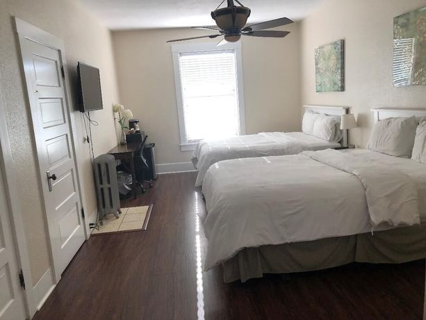 Imagen de la habitación del Hotel Burgess. Foto 4