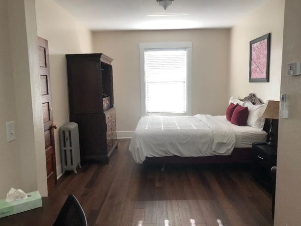 Imagen de la habitación del Hotel Burgess. Foto 6