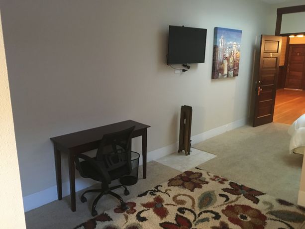 Imagen de la habitación del Hotel Burgess. Foto 7