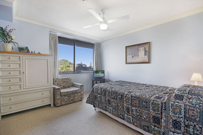 Imagen de los interiores del Hotel Burgess @ Kings Beach Apartments. Foto 16