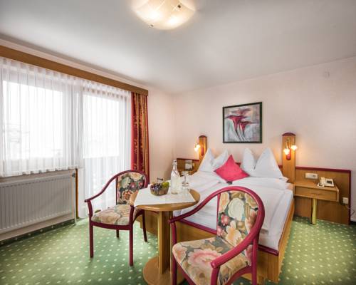 Imagen de la habitación del Hotel Burgfellnerhof. Foto 16