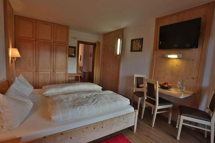 Imagen de la habitación del Hotel Burggasthof Hauptmann. Foto 19