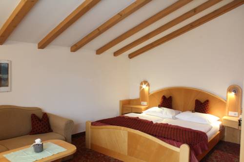 Imagen de la habitación del Hotel Burggr&auml;flerhof. Foto 10