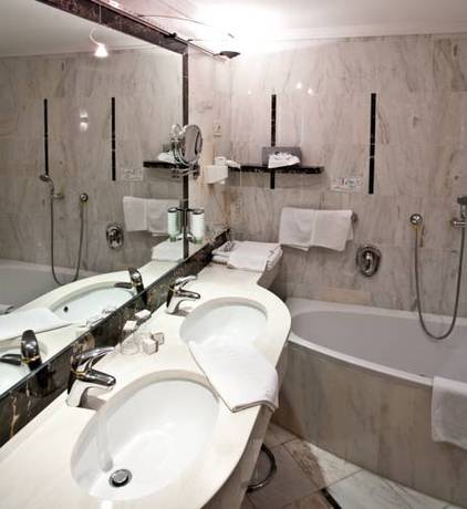 Imagen de la habitación del Hotel Burggr&auml;flerhof. Foto 12