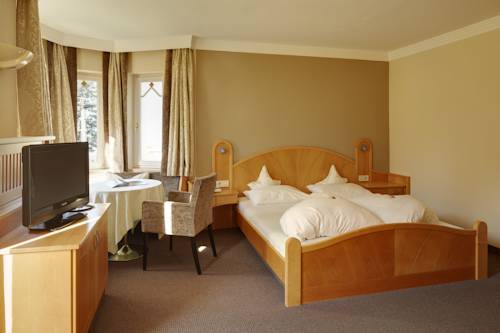 Imagen de la habitación del Hotel Burggr&auml;flerhof. Foto 14