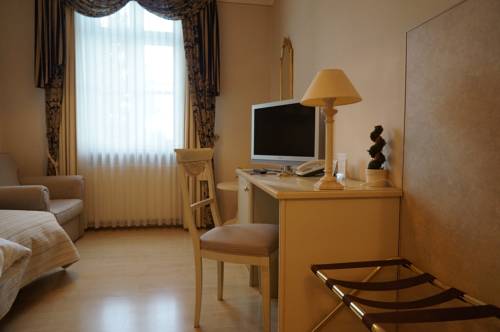 Imagen de la habitación del Hotel Burghof. Foto 6