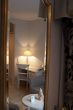 Imagen de la habitación del Hotel Burghof. Foto 12
